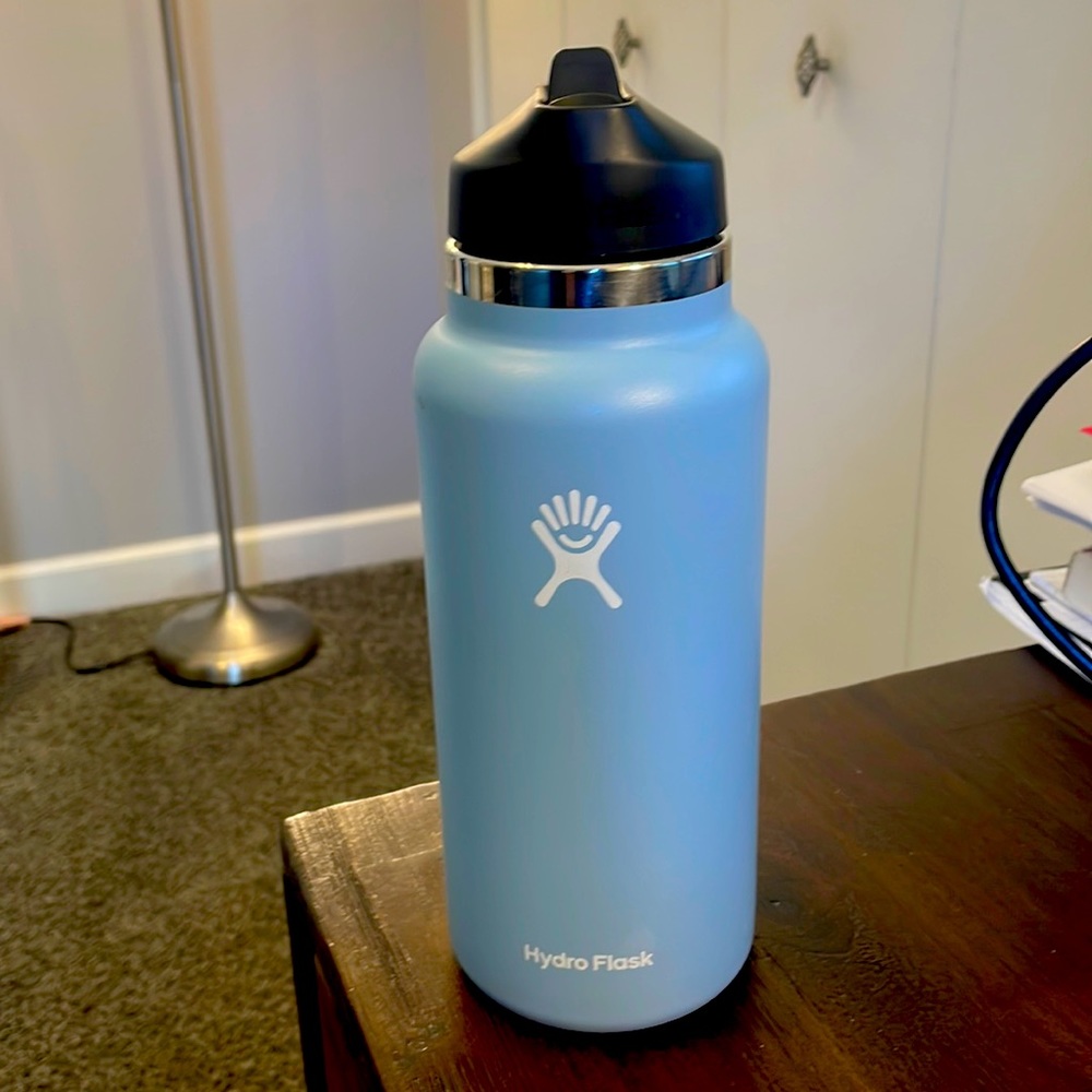 Hydro Flask 32oz wide mouth straw lid